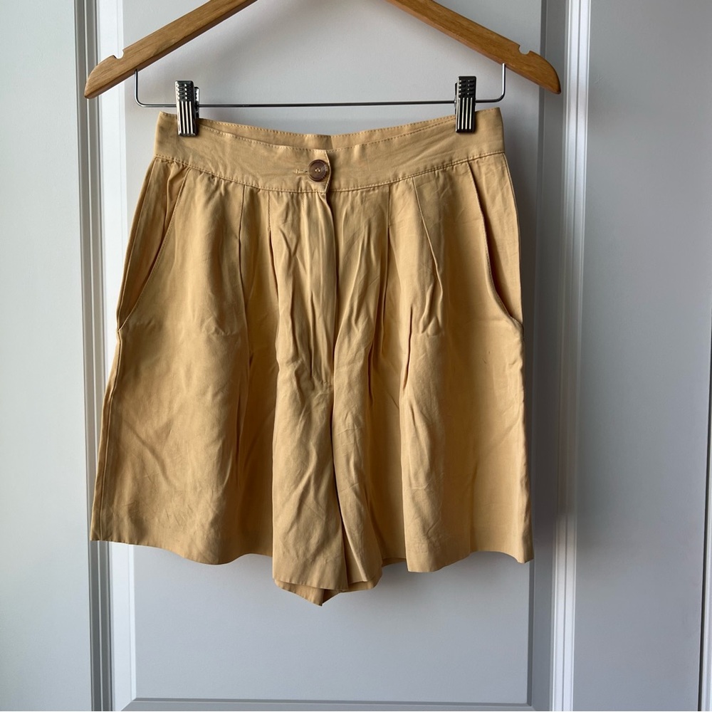 Vintage High Waisted Pleat Front Shorts